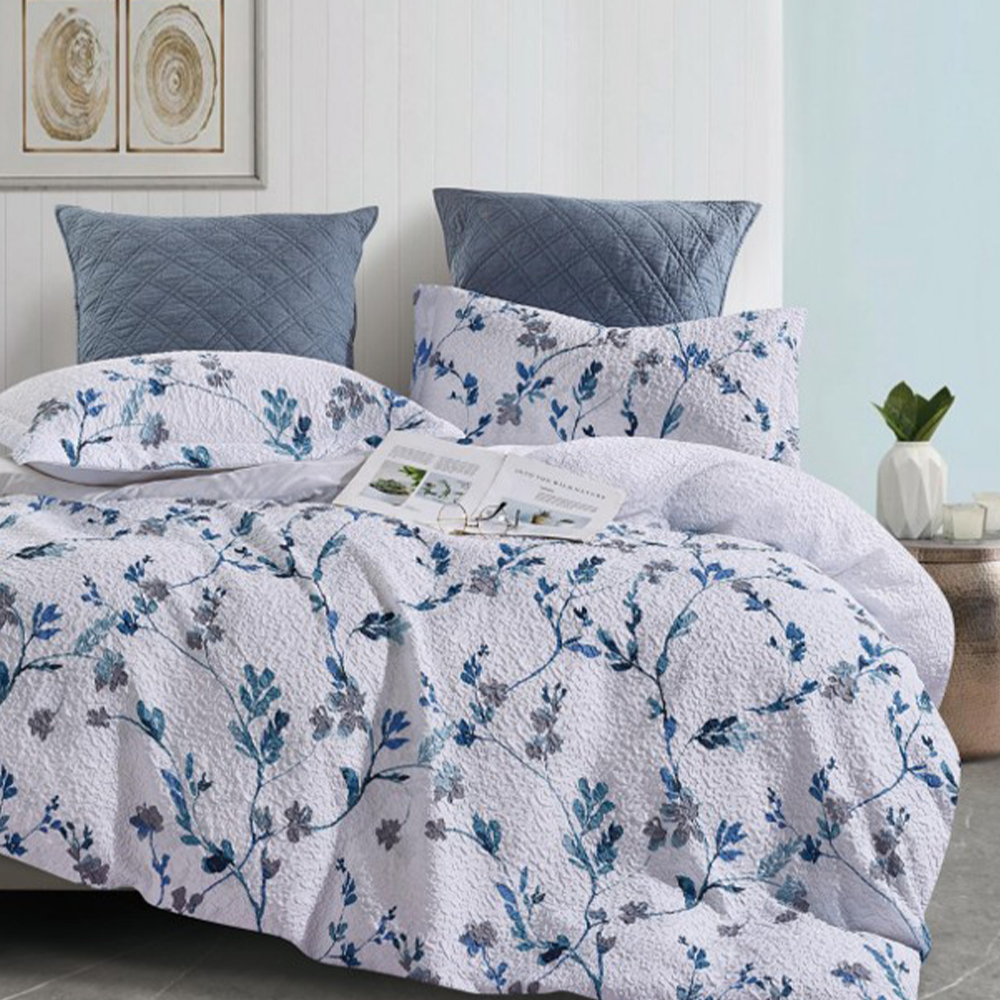 Margot Textured Botanical Floral Printed Seersucker Duvet Cover Quilt